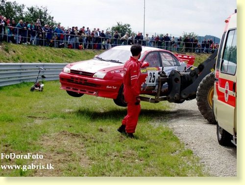 2004_eb4_osztrak_carina008.jpg