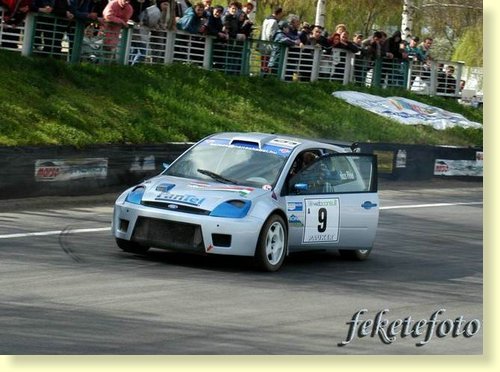 fekete06.jpg